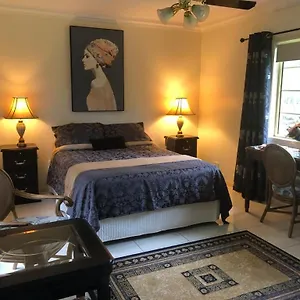 Montrose Bed & Breakfast
